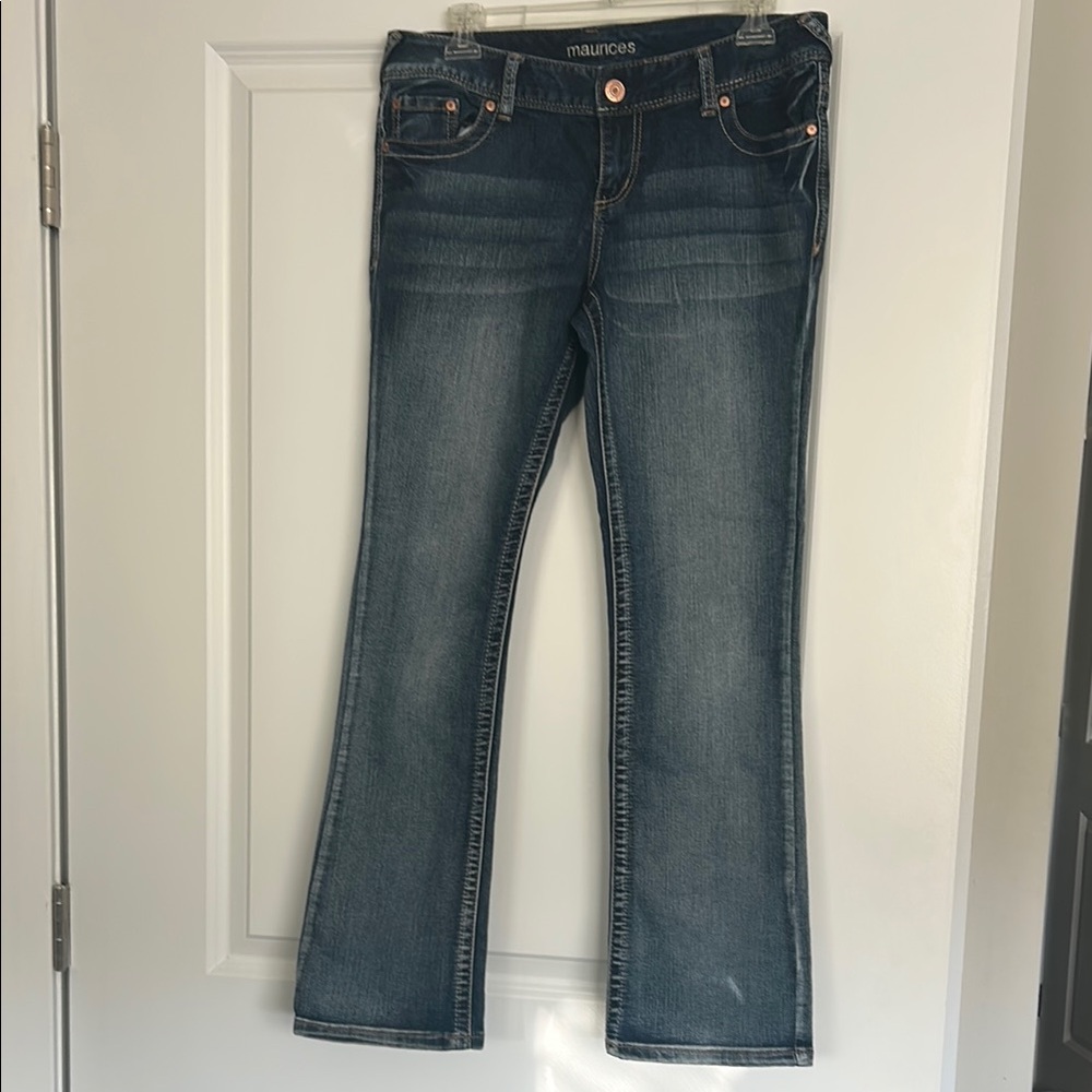 Maurices Women's Blue Jeans 9/10 short
